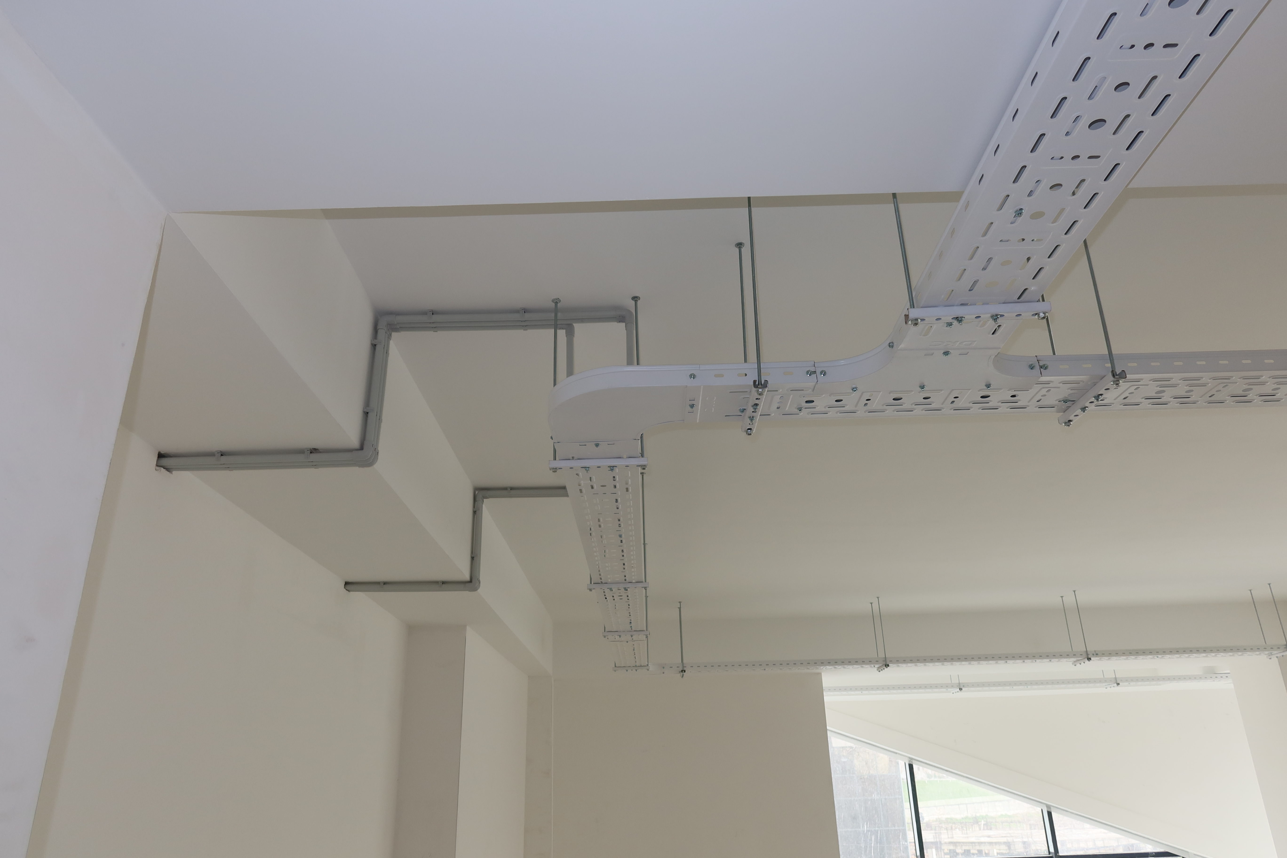 Modena Business Center - Nairi Zaryan 140